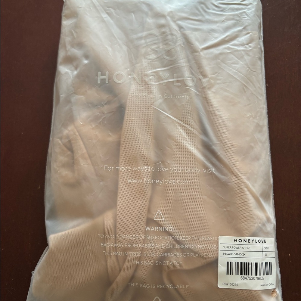 New Honeylove Superpower Shorts (2x) - Picture 2 of 3